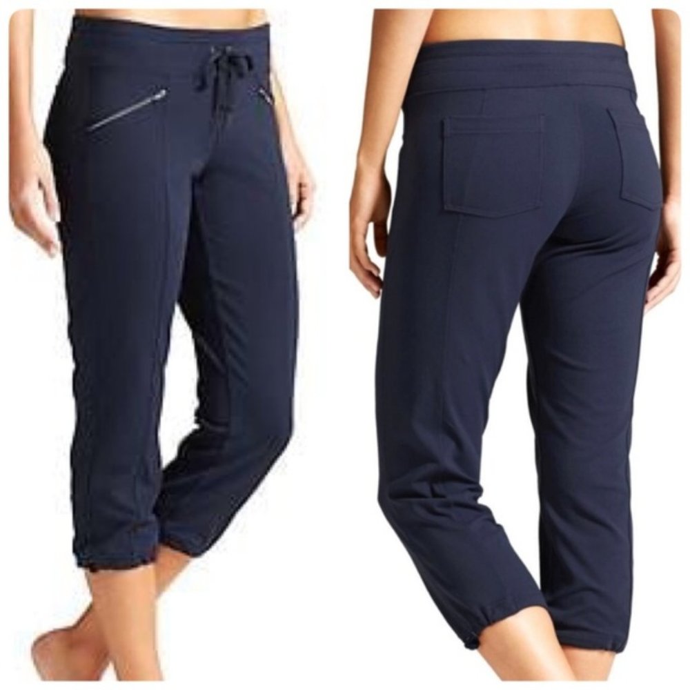 Athleta Metro Slouch Blue Capri Joggers Small